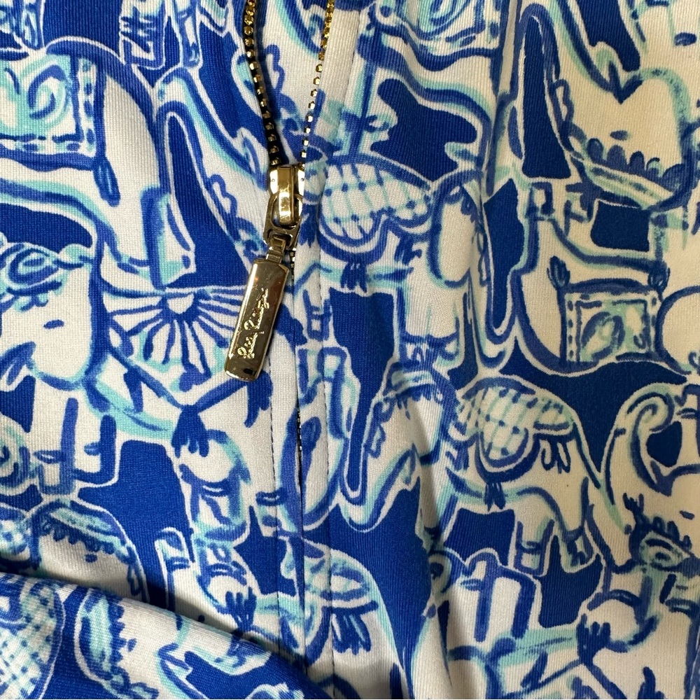EUC LILLY PULITZER Medium Luxletic Get Trunky Elephant Full Zip Up - Picture 4 of 4